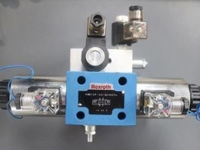 Manifold valve from REXROTH